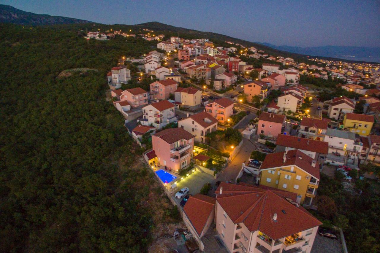Villa M Crikvenica Bagian luar foto