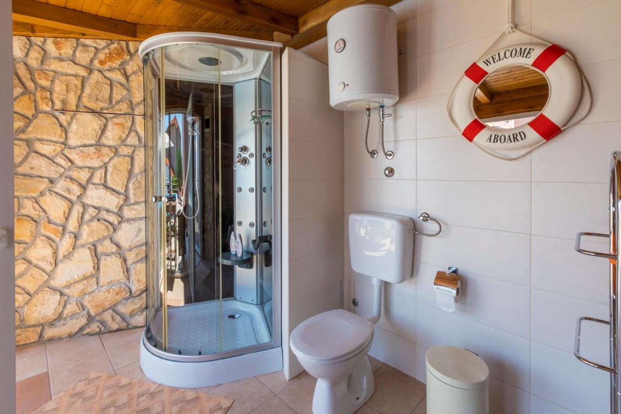 Villa M Crikvenica Bagian luar foto