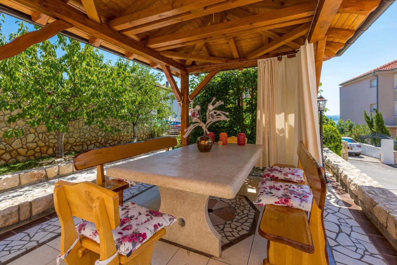 Villa M Crikvenica Bagian luar foto